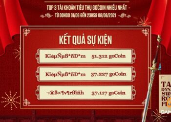 Đột Kích: Lộ diện “đại gia” tiêu 80 triệu rinh 2 thanh kiếm TDS-Royal Flame