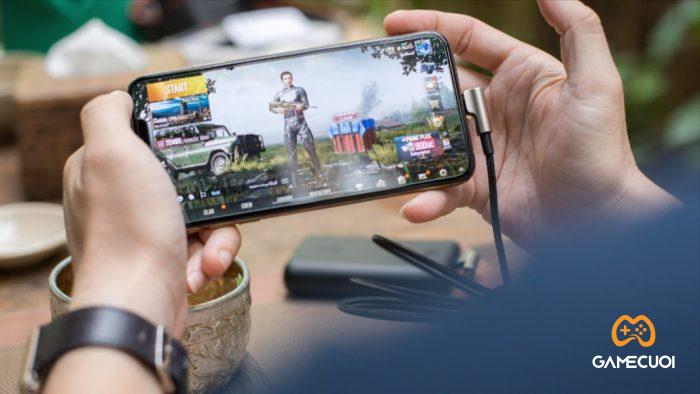 Person playing PUBG mobile photo – Free Gaming Image on Unsplash 09 27 2024 11 27 AM Game Cuối