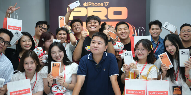 CellphoneS: 20.000 khách nhận iPhone 17 và iPhone Air cùng ngày mở bán tại Mỹ