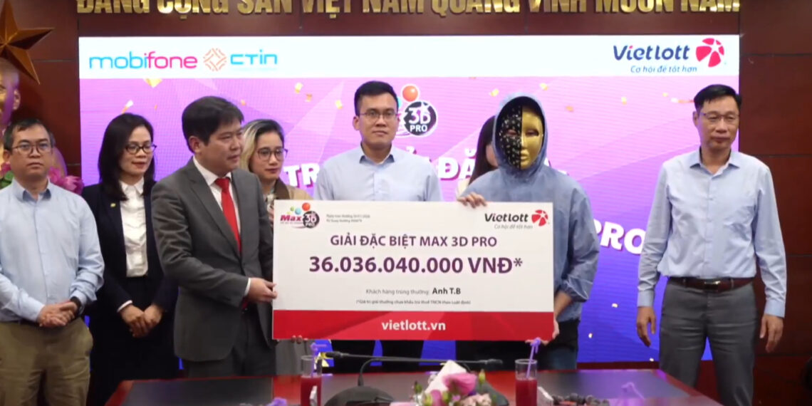 [Vietlott] Trao giải kỷ lục Max 3D Pro: Khách hàng tại TP.HCM trúng hơn 36 tỷ đồng