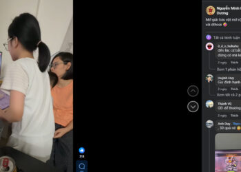 Đột Kích bỗng dưng thành “Game gia đình”: Chồng nạp tiền, vợ con nhấn nút và cái kết “ngọt oxy”