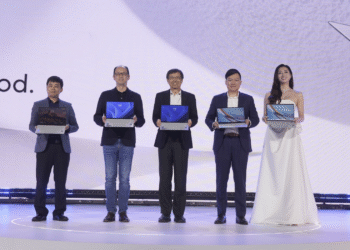 ASUS ra mắt sản phẩm đỉnh cao của phân khúc laptop doanh nghiệp: Expertbook Ultra 