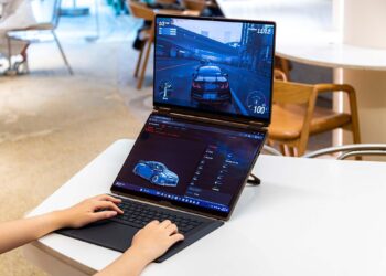 ASUS kích nổ dải bom tấn ROG Zephyrus 2026 tại Việt Nam – Trang bị Intel Panther Lake và RTX 50 Series cực khủng